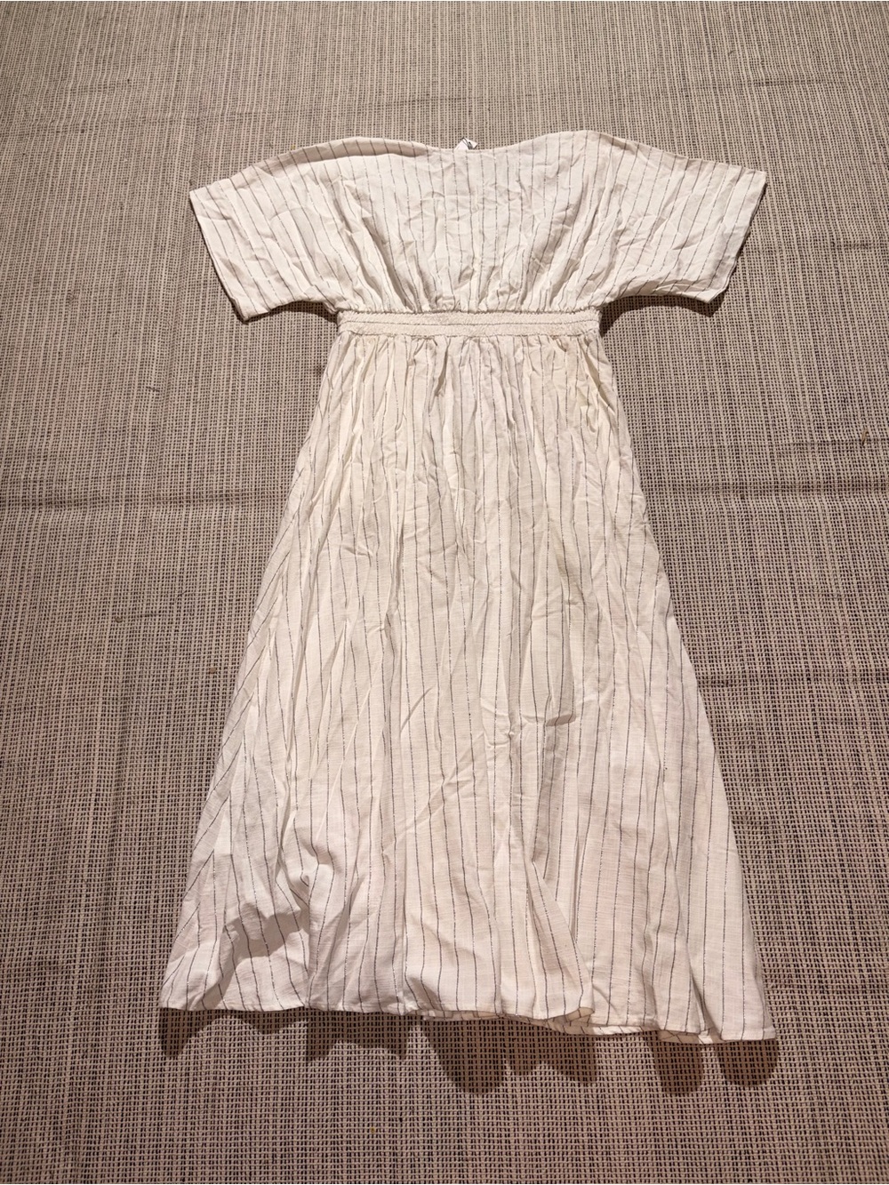CHICO'S Women's Metallic Striped Maxi Dress Size 2 In Ecru - Picture 4 of 9